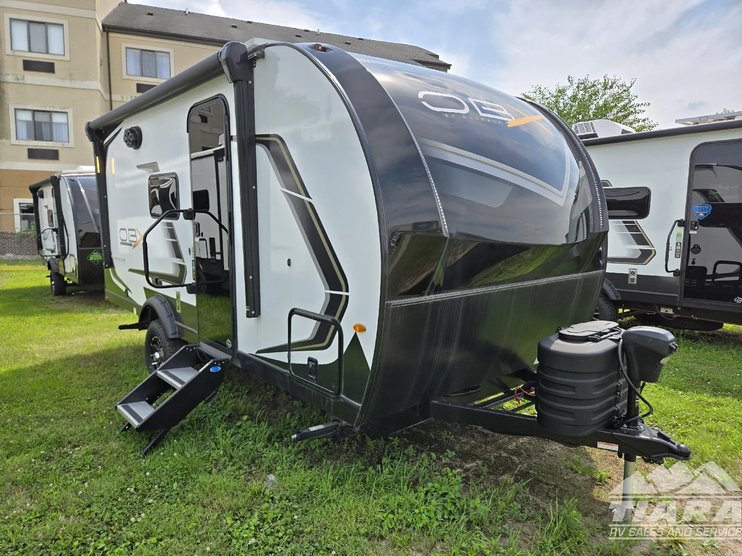 2025 KEYSTONE OUTBACK