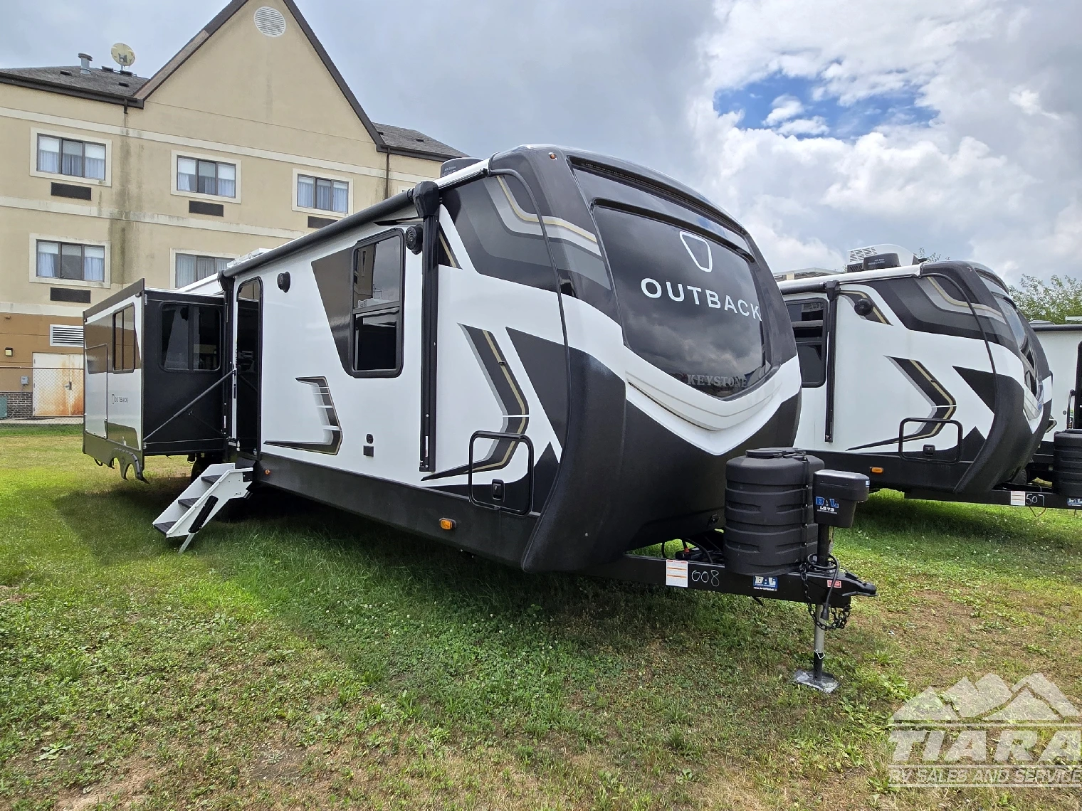 2026 KEYSTONE OUTBACK