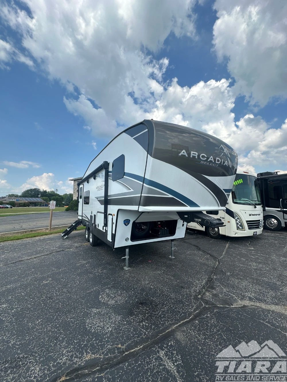 2024 KEYSTONE ARCADIA
