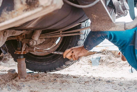 Suspension and axle inspection
